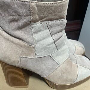 Elegant Women's Suede Ankle Boots